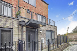 Photo 12- click for photo gallery